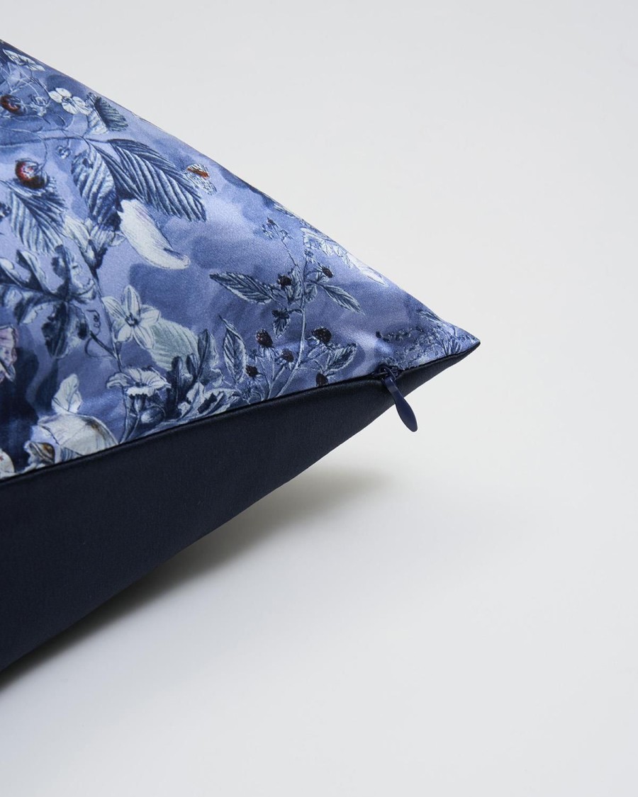 Nightwear Fable England | Aurora Silk Pillowcase Midnight Blue